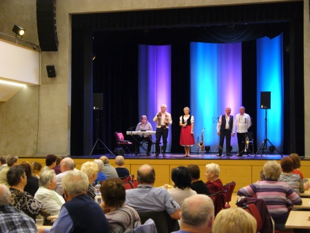 Setkani_senioru_Jupiter_Club_Jiri_Helan_1